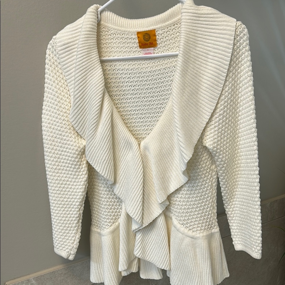 Elegant Cream Sweater with Ruffle Detail